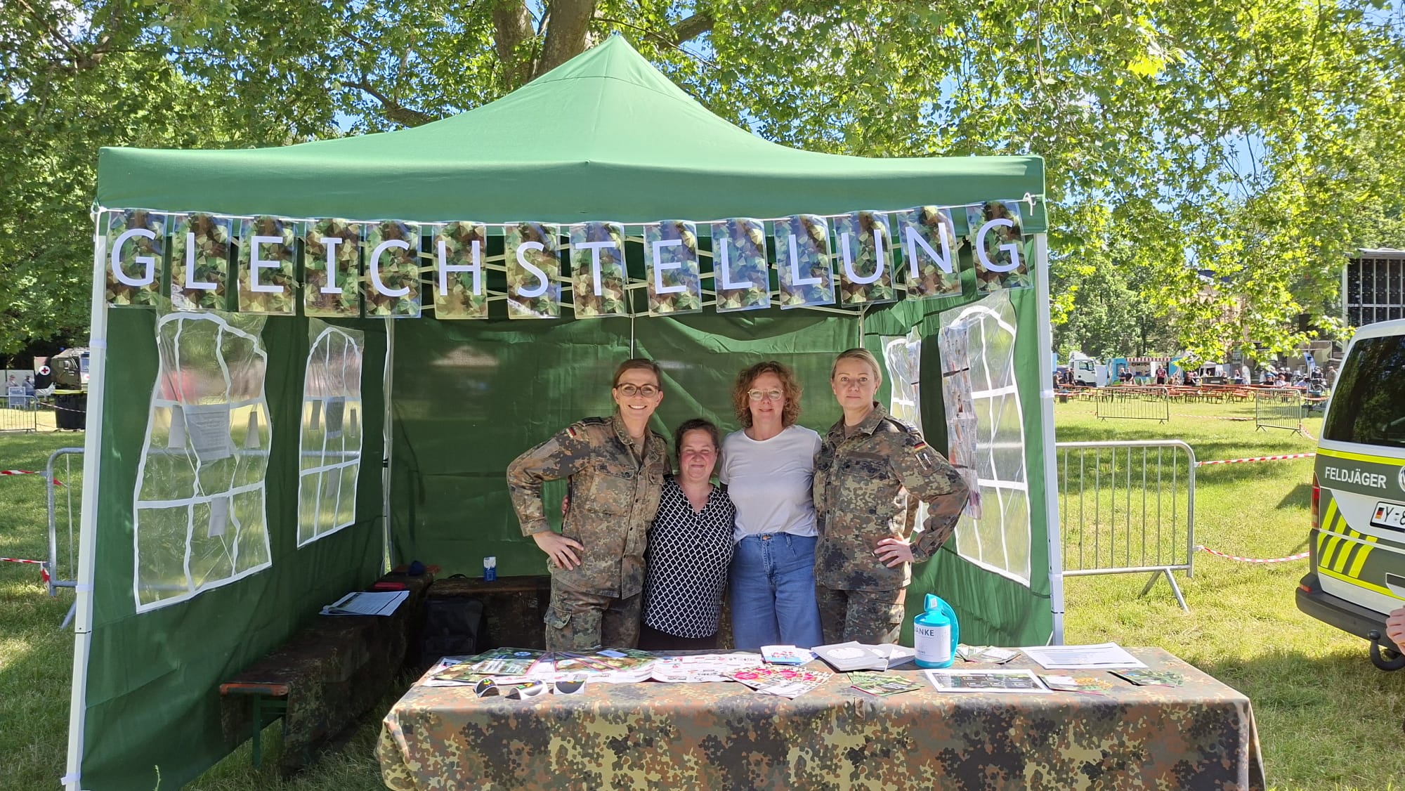 Tag der Bundeswehr in Weißenfels: Gemeinsam ins Gespräch kommen!